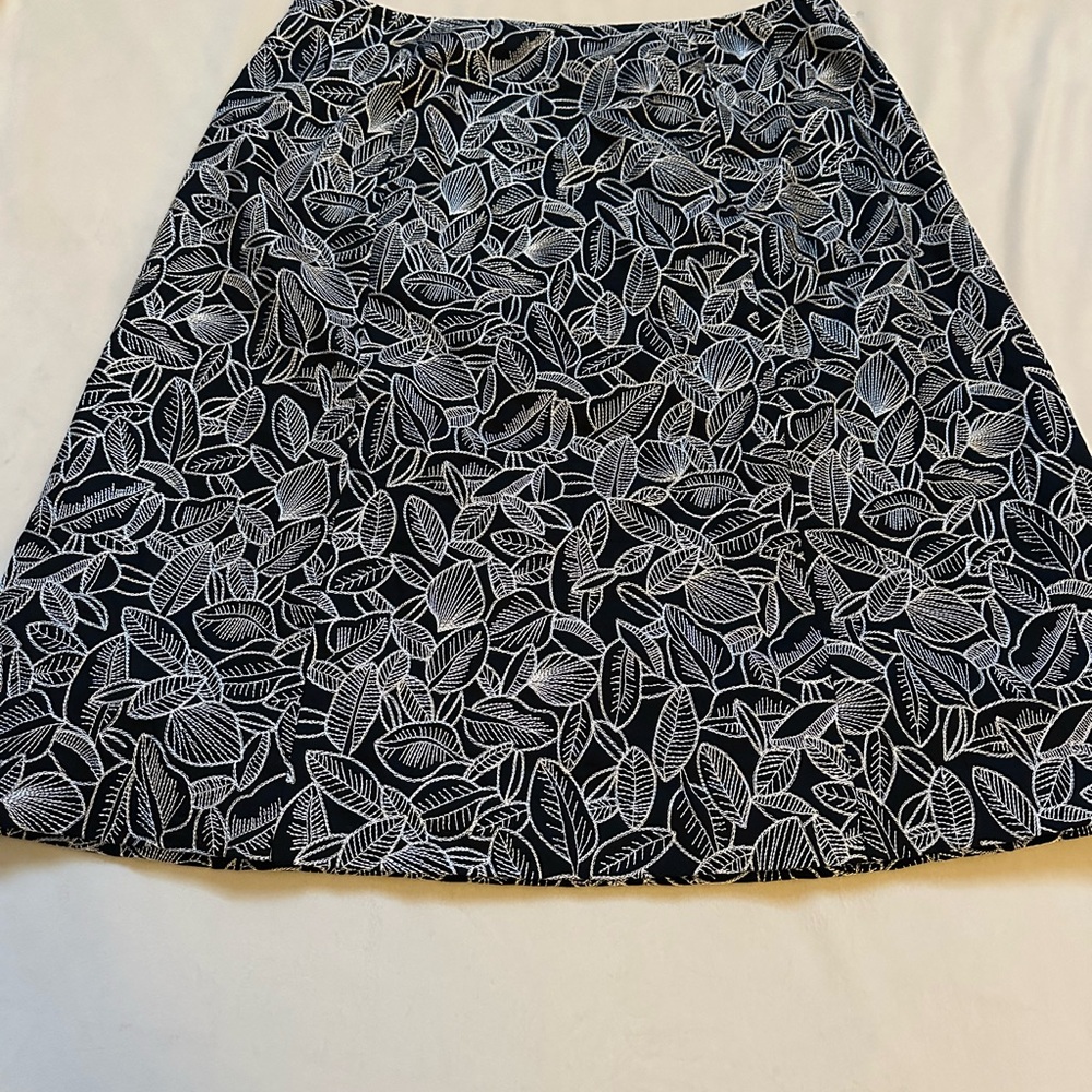 Talbots Black and White A-Line Knee-Length Skirt